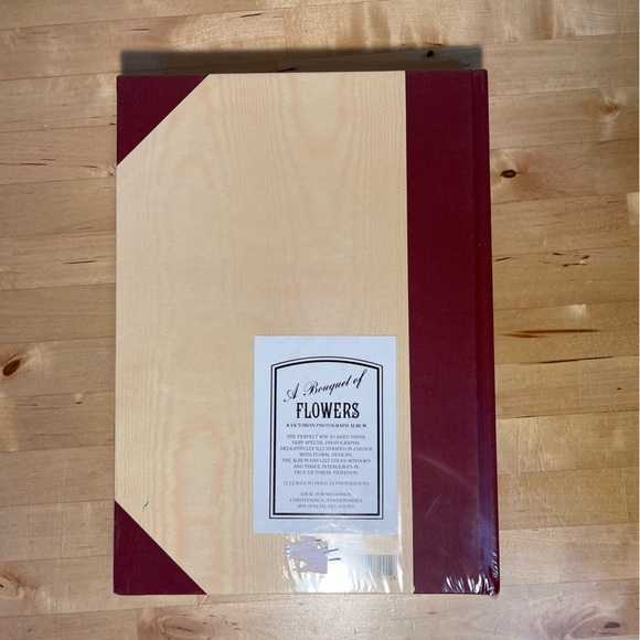 The Victorian Photograph Album - A BOUQUET OF FLOWERS -Vintage Hardback - Picture 3 of 6